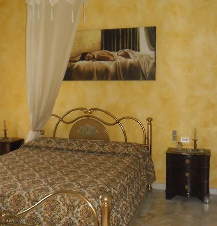 Moonaurora Bed & Breakfast Gallipoli Room photo